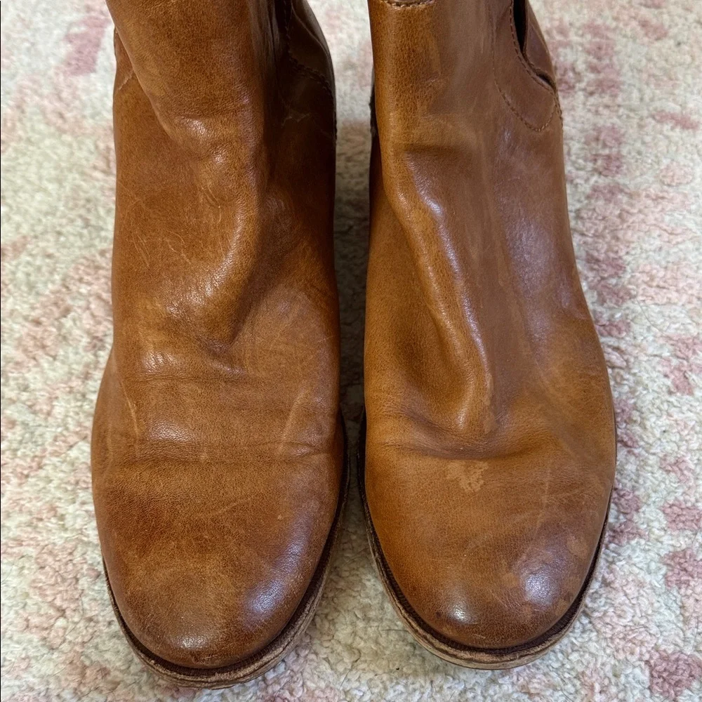 Kork-Ease Women's Tan Leather Chelsea Ankle Booties - Picture 11 of 12